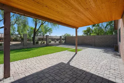 15925 W Monroe Street, Goodyear, AZ 85338 - Photo 26