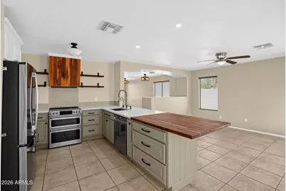 15925 W Monroe Street, Goodyear, AZ 85338 - Photo 10