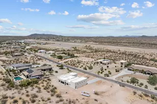 2855 W Percheron Rd, Wickenburg, AZ 85390 - Photo 44