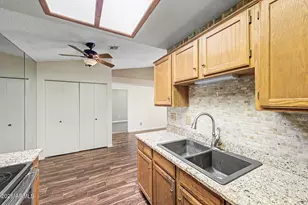 8140 N 107th Ave, Peoria, AZ 85345 - Photo 6