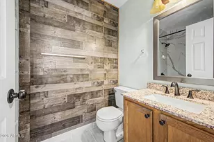 8140 N 107th Ave, Peoria, AZ 85345 - Photo 10