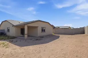 25744 W Winston Dr, Buckeye, AZ 85326 - Photo 28
