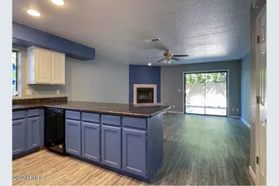 1124 E Rose Lane #14, Phoenix, AZ 85014 - Photo 10