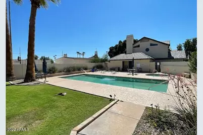 1124 E Rose Lane #14, Phoenix, AZ 85014 - Photo 38