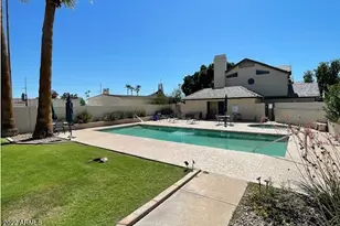 1124 E Rose Ln, Phoenix, AZ 85014 - Photo 38