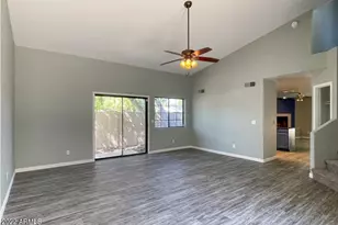 1124 E Rose Ln, Phoenix, AZ 85014 - Photo 6
