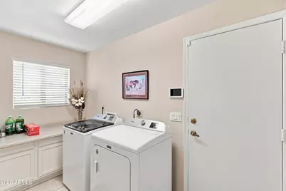 9153 W Utopia Road, Peoria, AZ 85382 - Photo 30