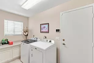 9153 W Utopia Rd, Peoria, AZ 85382 - Photo 30