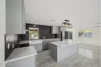 10846 N 12th Street, Phoenix, AZ 85020 - Photo 14