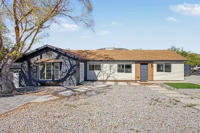 10846 N 12th Street, Phoenix, AZ 85020 - Photo 2