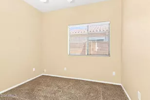 10233 W Parkway Dr, Tolleson, AZ 85353 - Photo 14