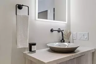 7381 E 6th Ave, Scottsdale, AZ 85251 - Photo 20