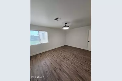 20806 N 29th Drive, Phoenix, AZ 85027 - Photo 14
