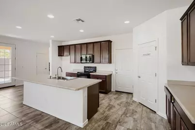 16379 W Latham Street, Goodyear, AZ 85338 - Photo 10