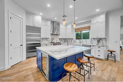 8032 E Del Laton Drive, Scottsdale, AZ 85258 - Photo 2