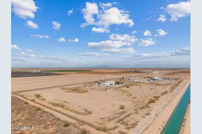 425 S Russell Road, Casa Grande, AZ 85193 - Photo 38