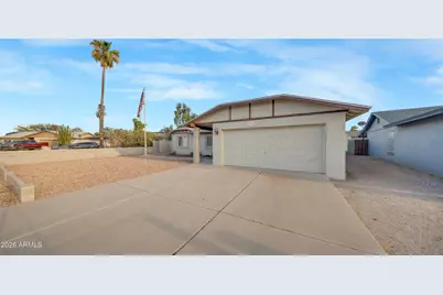 11033 W Devonshire Avenue, Phoenix, AZ 85037 - Photo 2