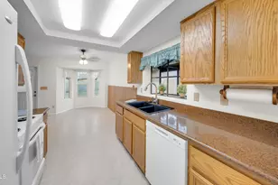 11033 W Devonshire Ave, Phoenix, AZ 85037 - Photo 4