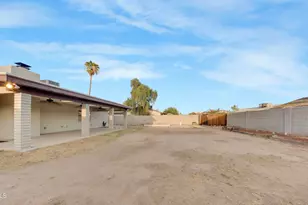 11033 W Devonshire Ave, Phoenix, AZ 85037 - Photo 16