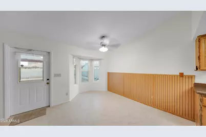 11033 W Devonshire Avenue, Phoenix, AZ 85037 - Photo 6