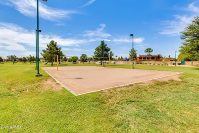 633 W Nopal Avenue, Mesa, AZ 85210 - Photo 26