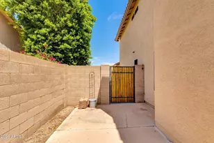 633 W Nopal Ave, Mesa, AZ 85210 - Photo 22