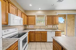 1 N 88th Dr, Tolleson, AZ 85353 - Photo 8