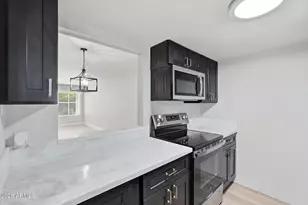4701 N 68th St, Scottsdale, AZ 85251 - Photo 8