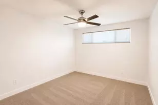 1044 E Alameda Dr, Tempe, AZ 85282 - Photo 20