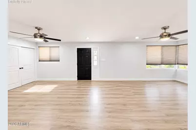 2355 E Alameda Drive, Tempe, AZ 85282 - Photo 4