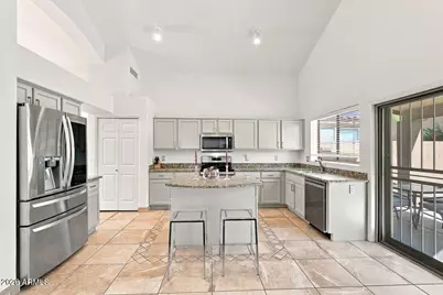 10475 E Karen Drive, Scottsdale, AZ 85255 - Photo 6