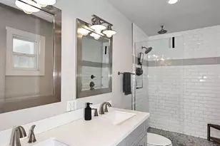 8638 E Sheridan St, Scottsdale, AZ 85257 - Photo 18