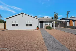 3240 N 26th Pl, Phoenix, AZ 85016 - Photo 1