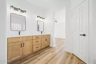 1325 E Constance Wy, Phoenix, AZ 85042 - Photo 22