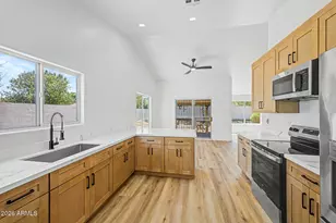 1325 E Constance Wy, Phoenix, AZ 85042 - Photo 14
