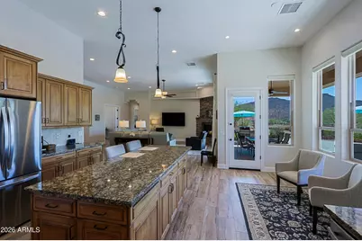 2827 W Here To There Drive, Phoenix, AZ 85086 - Photo 20