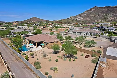 2827 W Here To There Drive, Phoenix, AZ 85086 - Photo 68