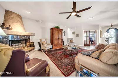 258 W Yearling Road, Phoenix, AZ 85085 - Photo 12