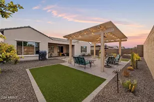 9428 W Fallen Leaf Ln, Peoria, AZ 85383 - Photo 2