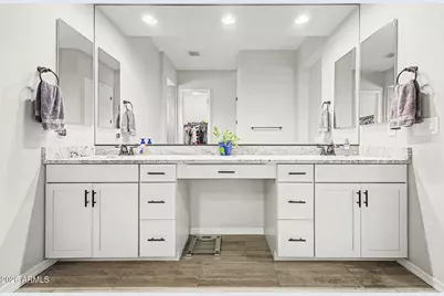 9428 W Fallen Leaf Lane, Peoria, AZ 85383 - Photo 32