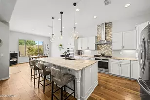 9428 W Fallen Leaf Ln, Peoria, AZ 85383 - Photo 10
