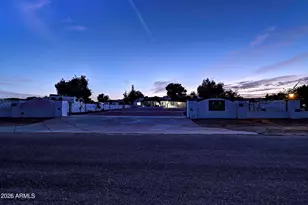 7220 N 185th Ave, Waddell, AZ 85355 - Photo 136