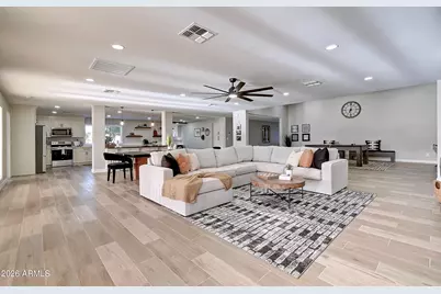 7220 N 185th Avenue, Waddell, AZ 85355 - Photo 2