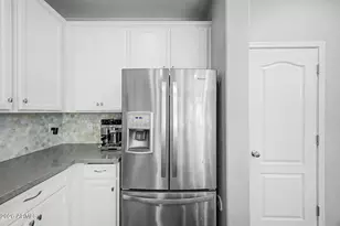 17237 N 9th Pl, Phoenix, AZ 85022 - Photo 12