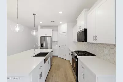 15595 W Honeysuckle Drive, Surprise, AZ 85387 - Photo 6