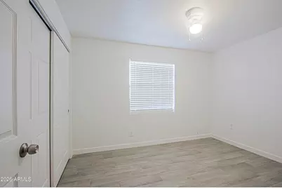 13205 N 21st Place #2, Phoenix, AZ 85022 - Photo 4