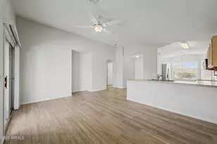 1423 E Indian Wells Dr, Chandler, AZ 85249 - Photo 2