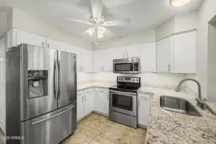 8111 W Wacker Rd, Peoria, AZ 85381 - Photo 6