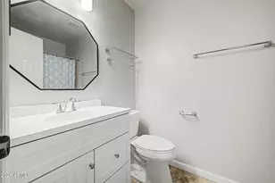 8111 W Wacker Rd, Peoria, AZ 85381 - Photo 20