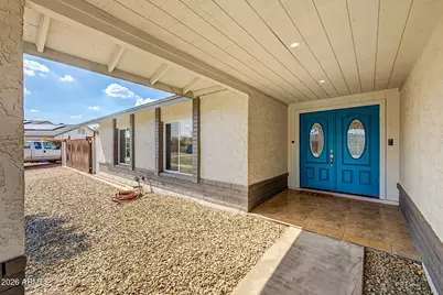 3118 W Woodridge Drive, Phoenix, AZ 85053 - Photo 4